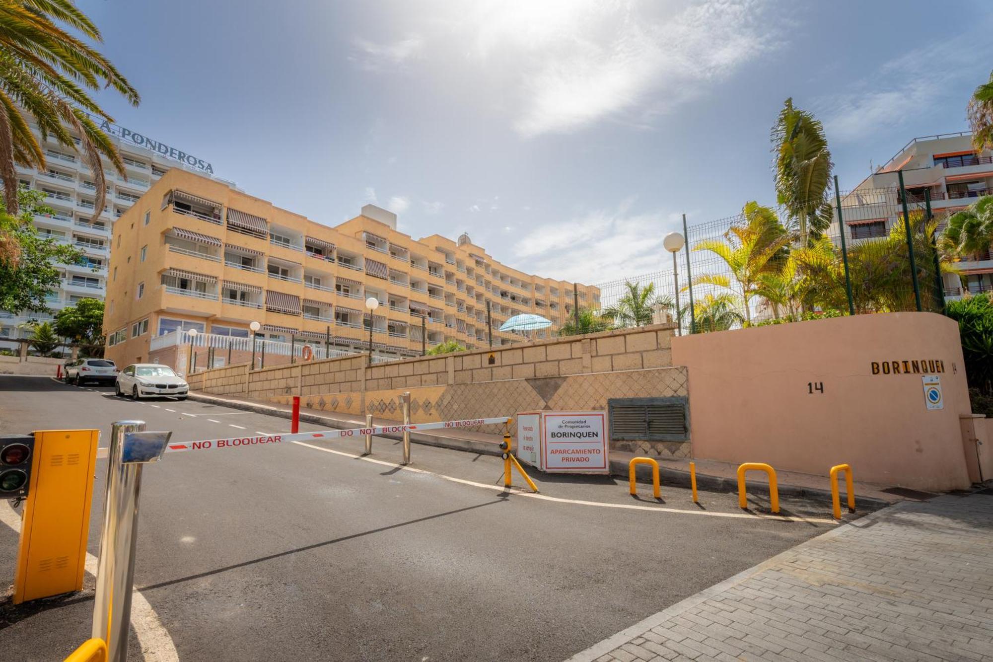 פלאייה דה לאס אמריקס Apartamentos Borinquen מראה חיצוני תמונה