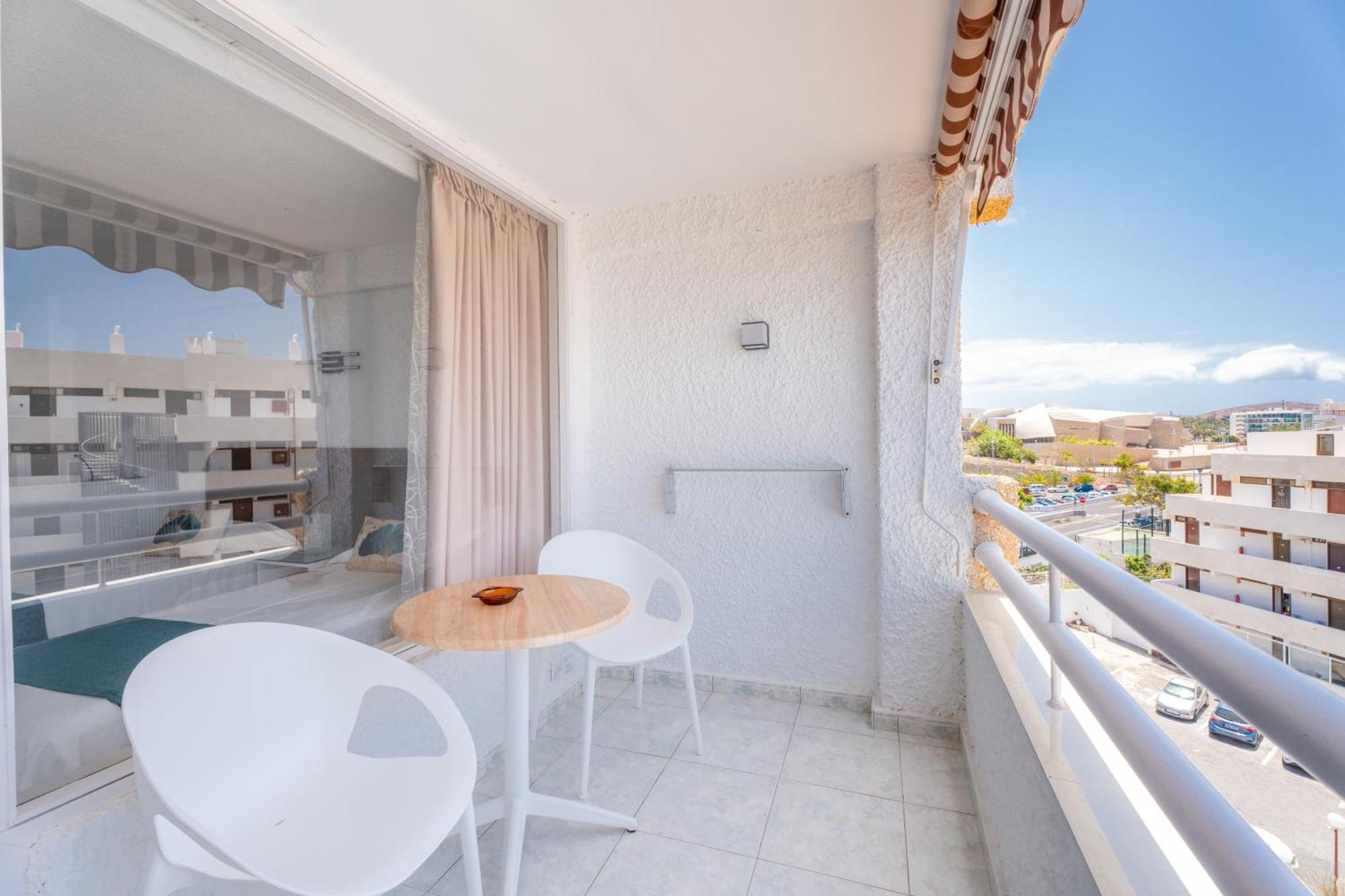 פלאייה דה לאס אמריקס Apartamentos Borinquen מראה חיצוני תמונה