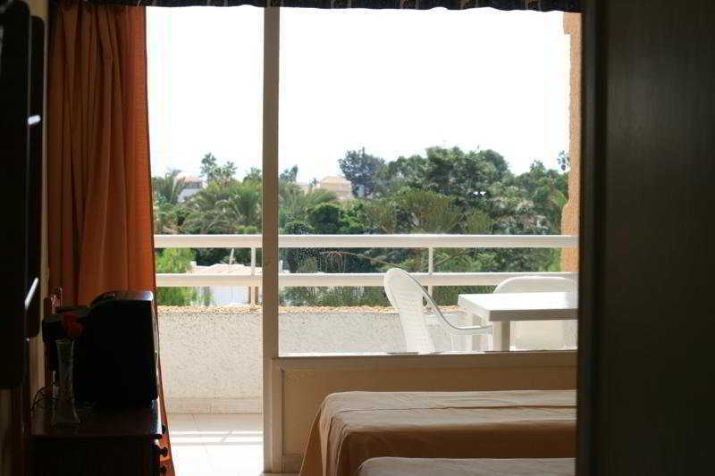 פלאייה דה לאס אמריקס Apartamentos Borinquen מראה חיצוני תמונה